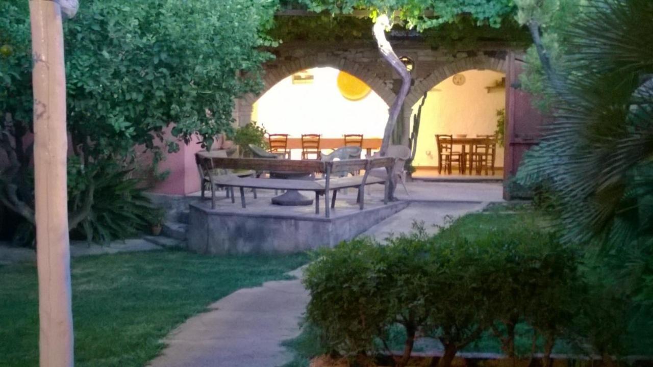 Agriturismo Il Melograno Riola Sardo Exteriér fotografie